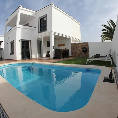 Garoed Villa
