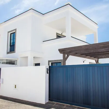 Garoed Villa *
