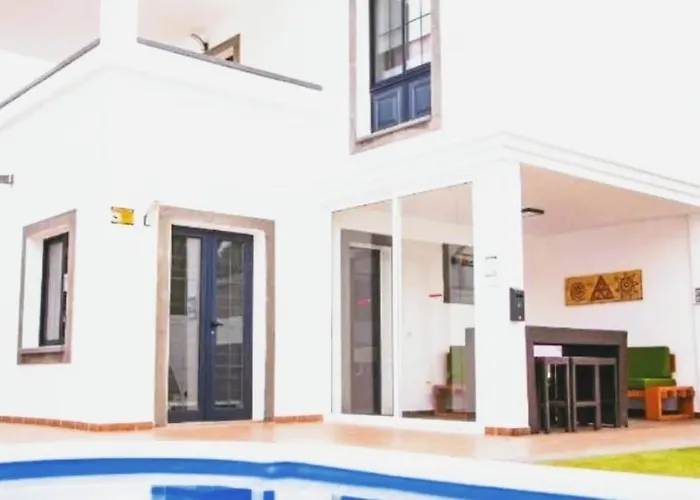 Garoed Вилла Коста Бланка