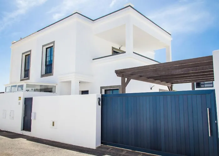 Garoed Villa *